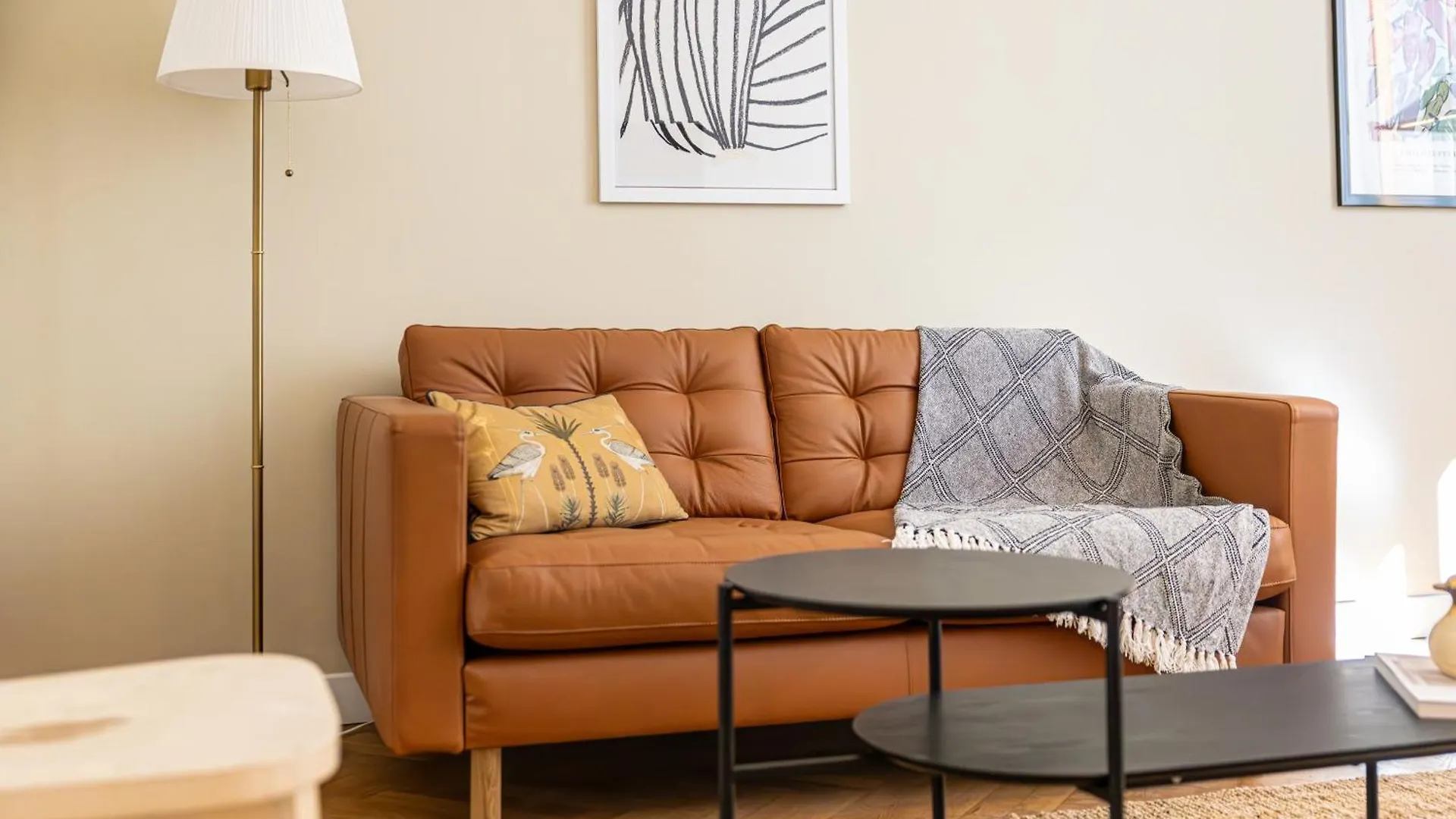 Apartment Shopping Et Detente Au Centre Ville De Nice !