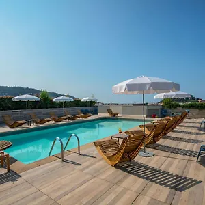 Novotel Centre Vieux Otel